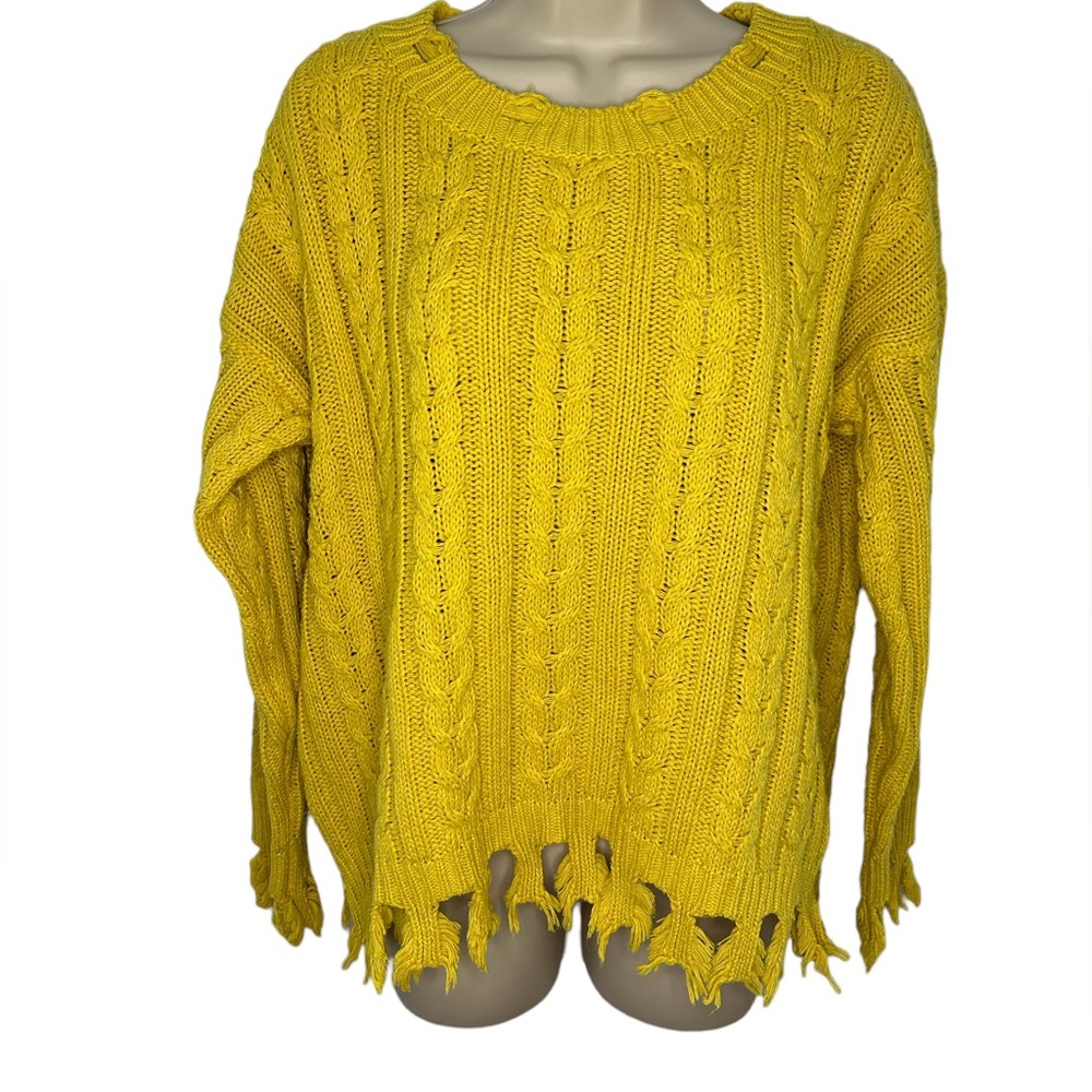 Boutique Sweater-Like New-Size Small/Medium Very nice quality-yellow/gold